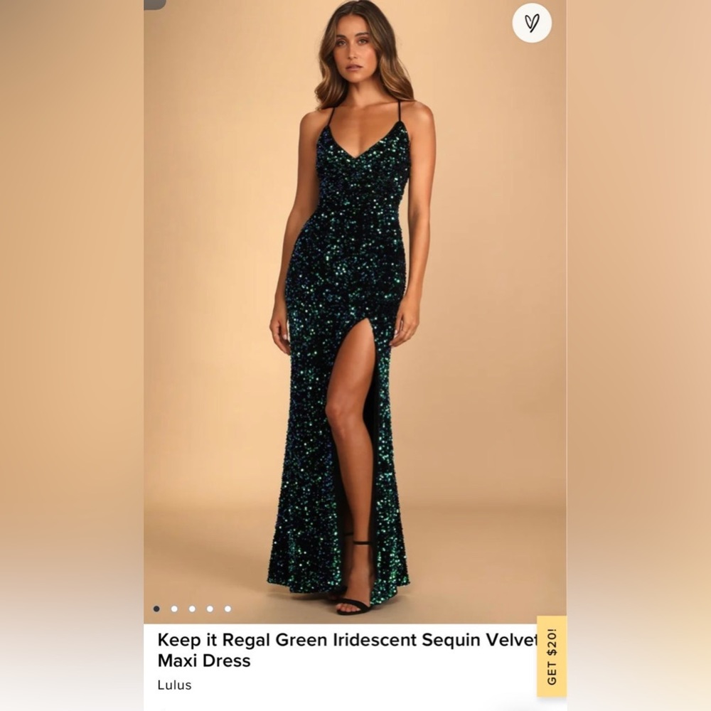 Lulu's Keep it Regal Green
Iridescent Sequin Velvet Maxi
Dress